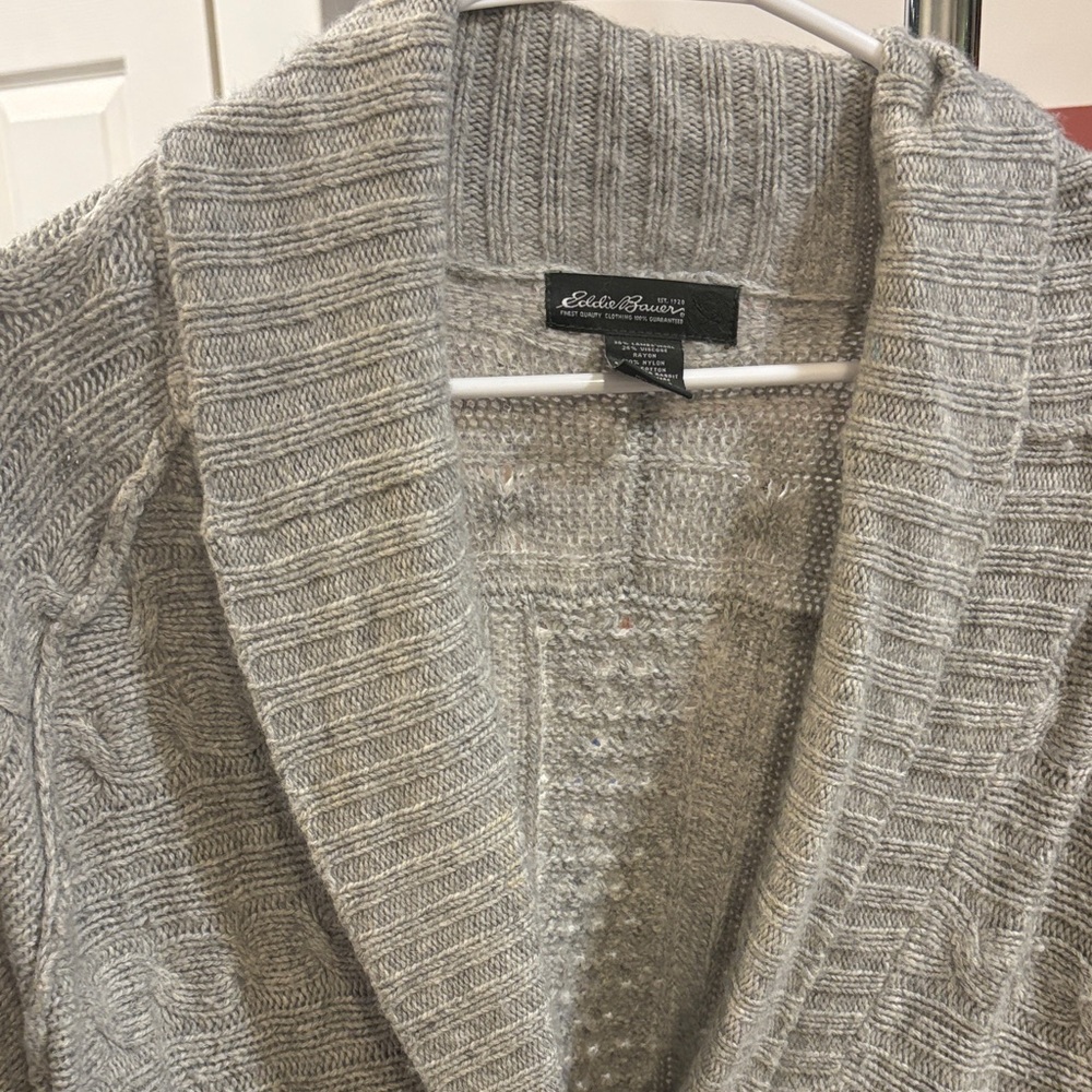 Eddie Bauer Light Gray Cable Knit Cardigan Sweater with One Button in Large